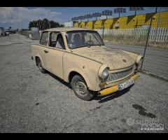 Trabant 601 Demolita - Per Ricambi