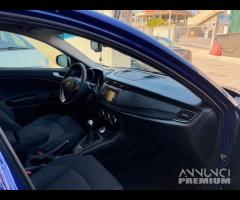 Alfa Romeo Giulietta 1.6 JTDm 120 CV Super - 6