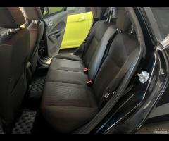 Ford Fiesta 1.4 5p. Bz.- GPL Titanium 2016 - 17