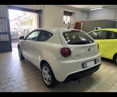 Alfa Romeo MiTo 1.4 S&S Distinctive 2012