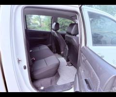 Toyota Hilux 4WD 2015 - UNICO PROPRIETARIO OK PERM - 17