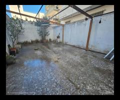 Locale magazzino - 13