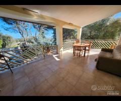 Villa con Garage