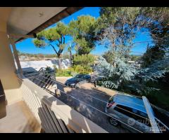 Villa con Garage - 10