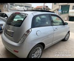 Lancia Ypsilon 1.4 Platino cv 95 automatica ok neo - 4