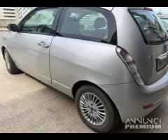 Lancia Ypsilon 1.4 Platino cv 95 automatica ok neo - 6