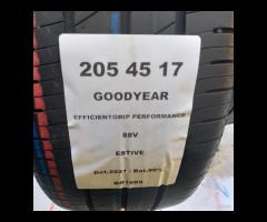 2 GOMME 205 45 17 GOODYEAR BR1989