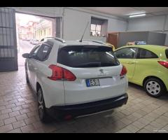Peugeot 2008 1.6 e-HDi Allure unico prop 2015 Nav/ - 6