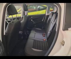 Peugeot 2008 1.6 e-HDi Allure Tetto / Nav/ 2013 un - 17