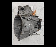 CAMBIO MANUALE 6M R9M 32010BB60D 1.6D 96Kw 130CV N - 8
