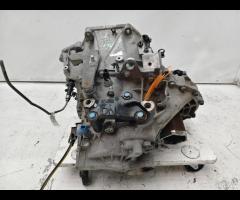CAMBIO MANUALE 6M R9M 32010BB60D 1.6D 96Kw 130CV N - 11
