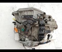 CAMBIO MANUALE 6M LWU R9M450 M73 95522481 1.6D 88K - 12