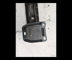 RINFORZO TRAVERSA PARAURTI SUPPORTO POST MERCEDES - 18