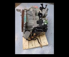 CAMBIO AUTO 6MAR 2012 VOLVO V40 D5204T6 TF-80SD 2. - 6