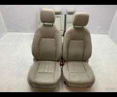 SET SEDILI IN PELLE TRAFORATA BEIGE 2.0D LAND ROVE