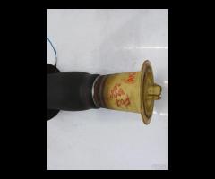 AMMORTIZZATORE POSTERIORE PNEUMATICA SX DX 3.0D BM - 18