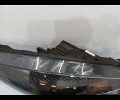 FARO FANALE ANTERIORE DESTRA LED FORD FIESTA MK8 2 - 5