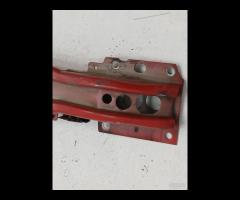 RINFORZO TRAVERSA PARAURTI SUPPORTO ANTERIORE VOLV - 10
