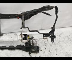 OSSATURA CALANDRA TRAVERSA ANTERIORE MERCEDES C200 - 17