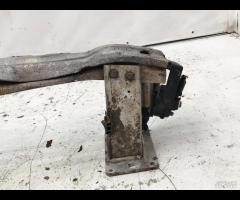 RINFORZO TRAVERSA PARAURTI SUPPORTO ANTERIORE AUDI - 10