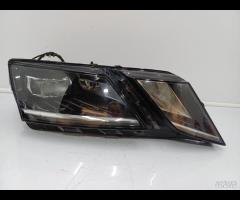 FARO FANALE ANTERIORE DESTRA DX LED SKODA OCTAVIA - 1