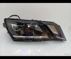 FARO FANALE ANTERIORE DESTRA DX LED SKODA OCTAVIA - 3