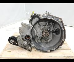 CAMBIO MANUALE 5M XYJC 5MX65 2526916 1.1B 63Kw 86C