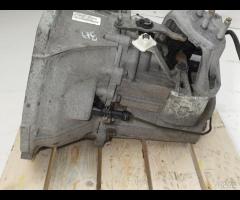 CAMBIO MANUALE 5M XYJC 5MX65 2526916 1.1B 63Kw 86C - 8