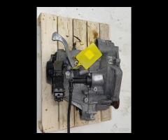 CAMBIO MANUALE 5M CJZ CJZC PNZ 02T300049SX 1.2B 66 - 11