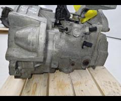CAMBIO MANUALE 6M DCX DCXA QXA 02S300050JX 1.6D 88 - 8