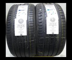 2 GOMME 255 35 20 BARUM A70901