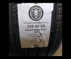 2 GOMME 255 35 20 BARUM A70901