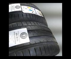 2 GOMME 285 30 21 FALKEN A70889