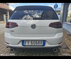 Volkswagen Golf GTI Performance 245cv - 4