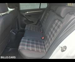 Volkswagen Golf GTI Performance 245cv - 16
