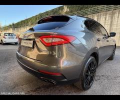 Maserati Levante 3.0 V6 Diesel GranSport - 6