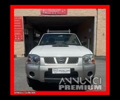 Nissan NP300 2.5 Dci King Cab Gancio traino
