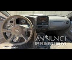 Nissan NP300 2.5 Dci King Cab Gancio traino - 9