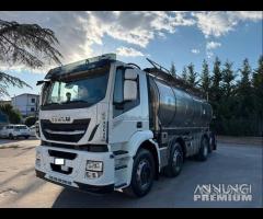 Stralis 420 4 assi cisterna liquidi alimentari da