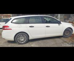 Ricambi Peugeot 308 Van 1.6 D del 2015