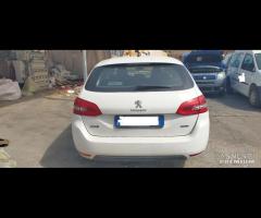 Ricambi Peugeot 308 Van 1.6 D del 2015