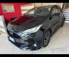 Toyota Yaris 1.5 Hybrid 5 porte Lounge - 3