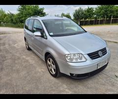 Volkswagen Touran 2.0 TDI 170CV EXPORT