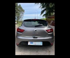 Renault Clio dCi 8V 75 CV Start&Stop 5 porte Energ - 17