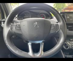 Peugeot 208 BlueHDi 75 5 porte Active - 5