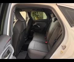 Audi Q5 40 TDI 204 CV quattro S tronic line KM0 - 12
