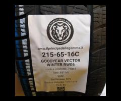 2 GOMME 215 65 16C GOODYEAR A71841