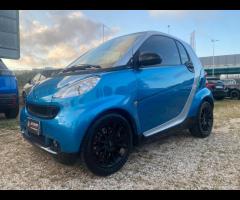 SMART - Fortwo - 1000 52 kW MHD coupé pure