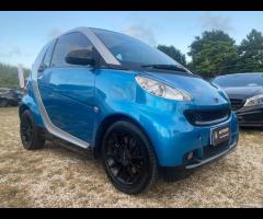 SMART - Fortwo - 1000 52 kW MHD coupé pure