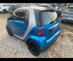 SMART - Fortwo - 1000 52 kW MHD coupé pure - 10